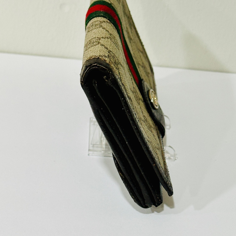 Gucci Beige and Brown Wallet with Red and Green Stripe - Picture 12 of 15